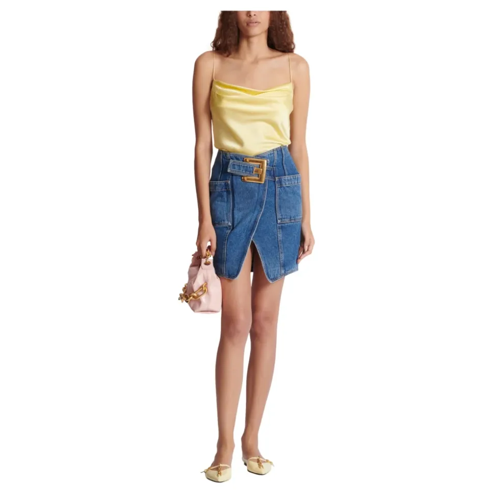 Mini-jupe en jean avec ceinture