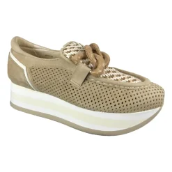 7.78.126 003 Mocassin