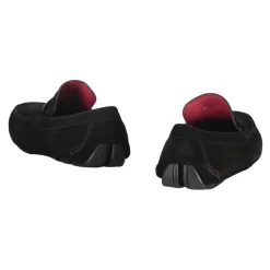 Mocassins en Cuir à Bout Carré avec Clous en Caoutchouc