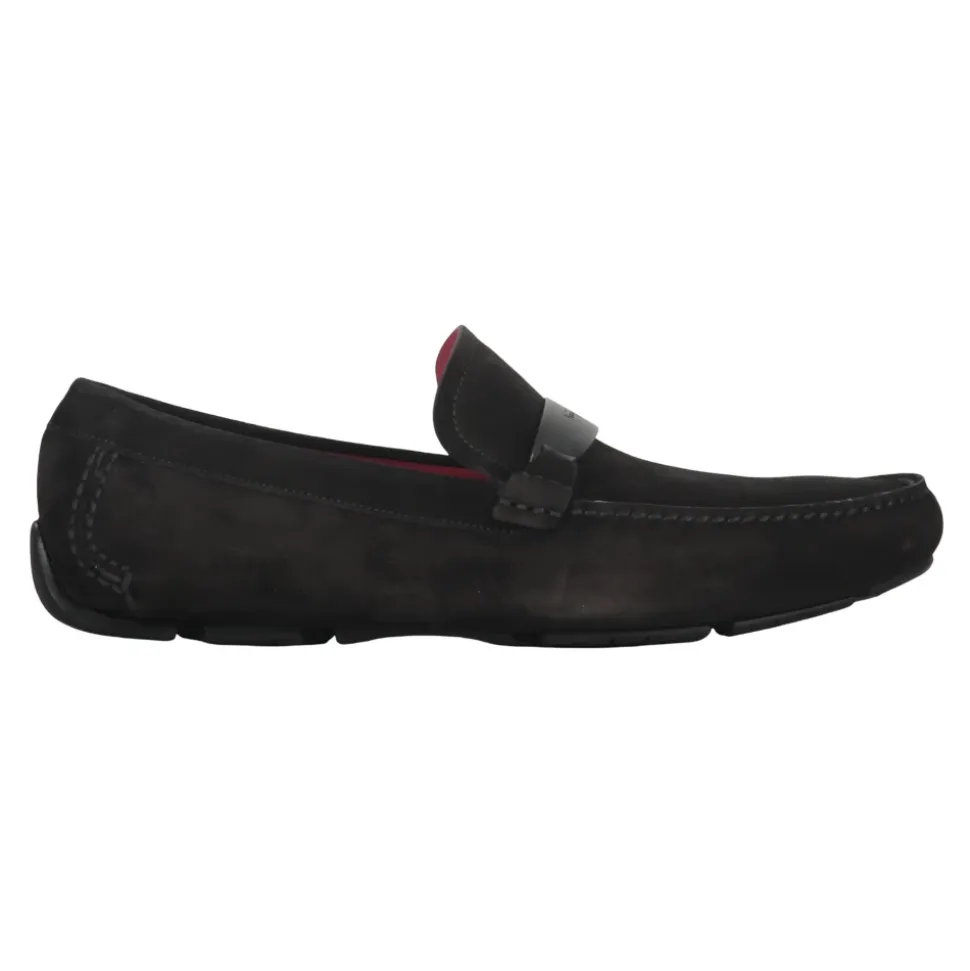 Mocassins en Cuir à Bout Carré avec Clous en Caoutchouc