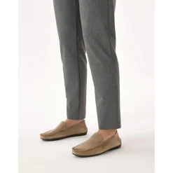 Mocassins en daim couleur taupe
