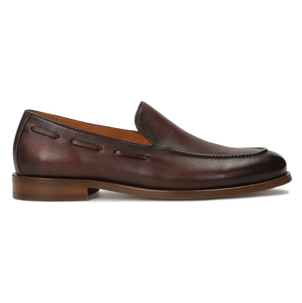 Mocassins marron avec un string