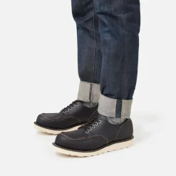 Moc Toe Oxford