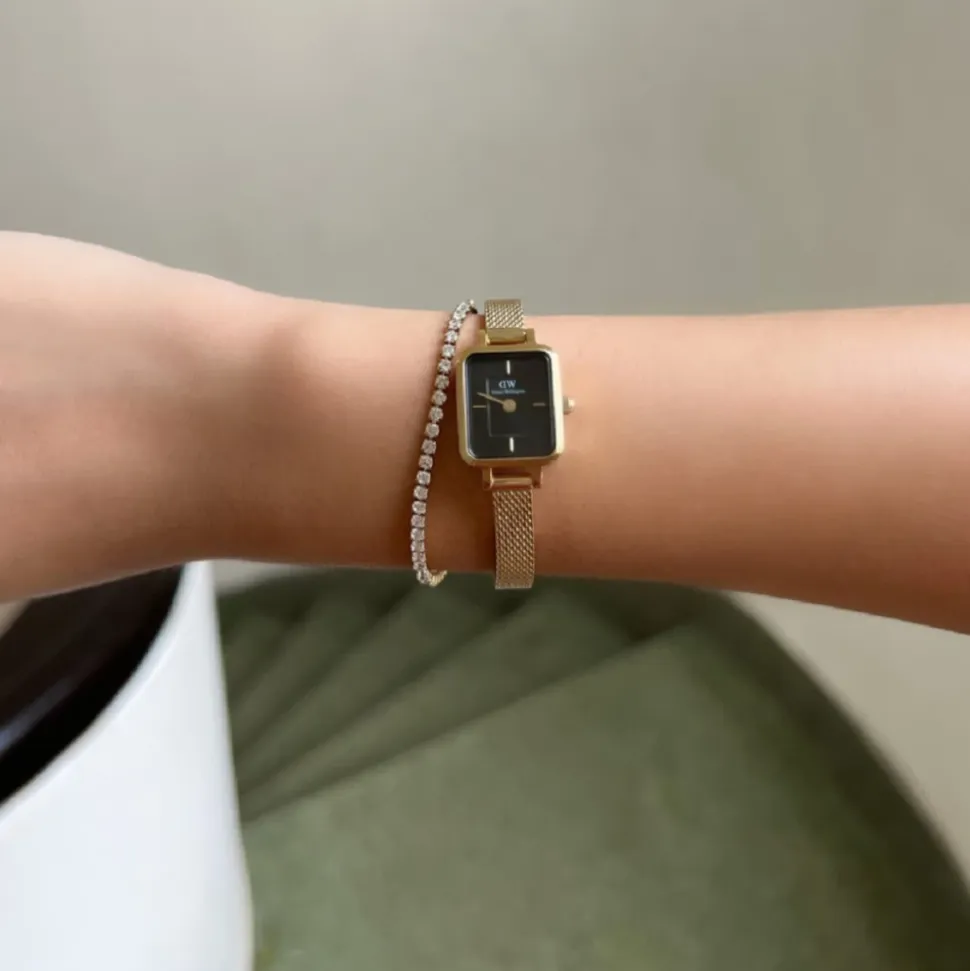 Montre Quadro Mini Or Style Élégant