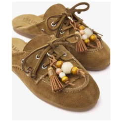 Mules June Rhea