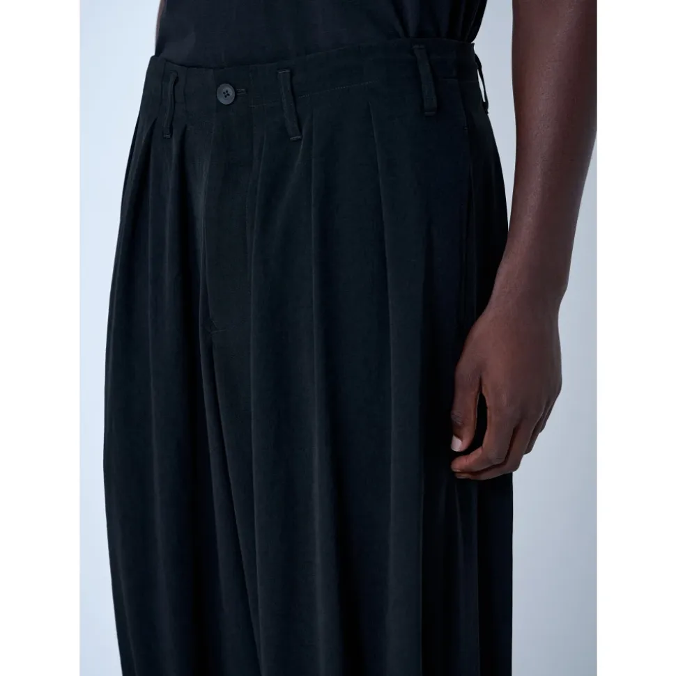 Pantalon ample à entrejambe abaissé
