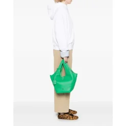 Play Medium Tote