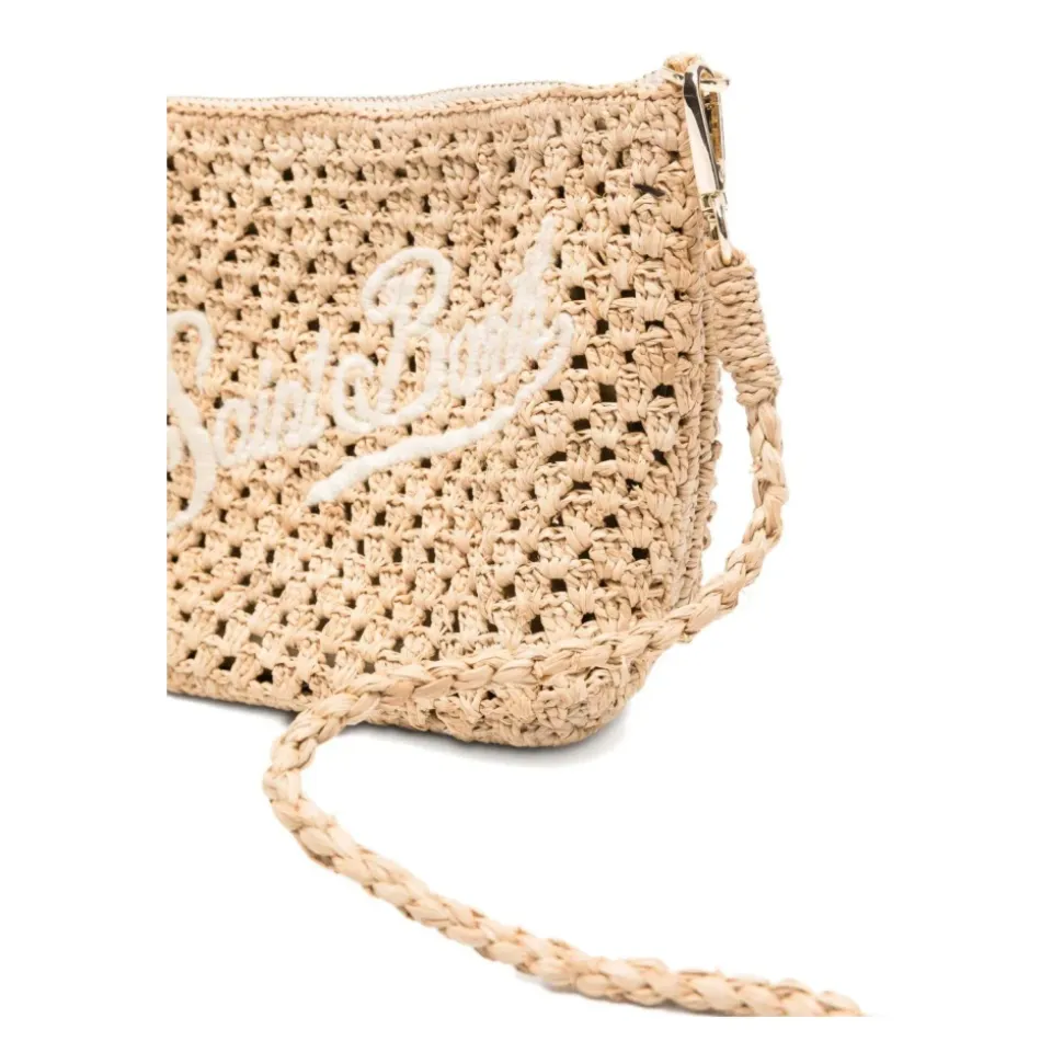 Pochette en raphia