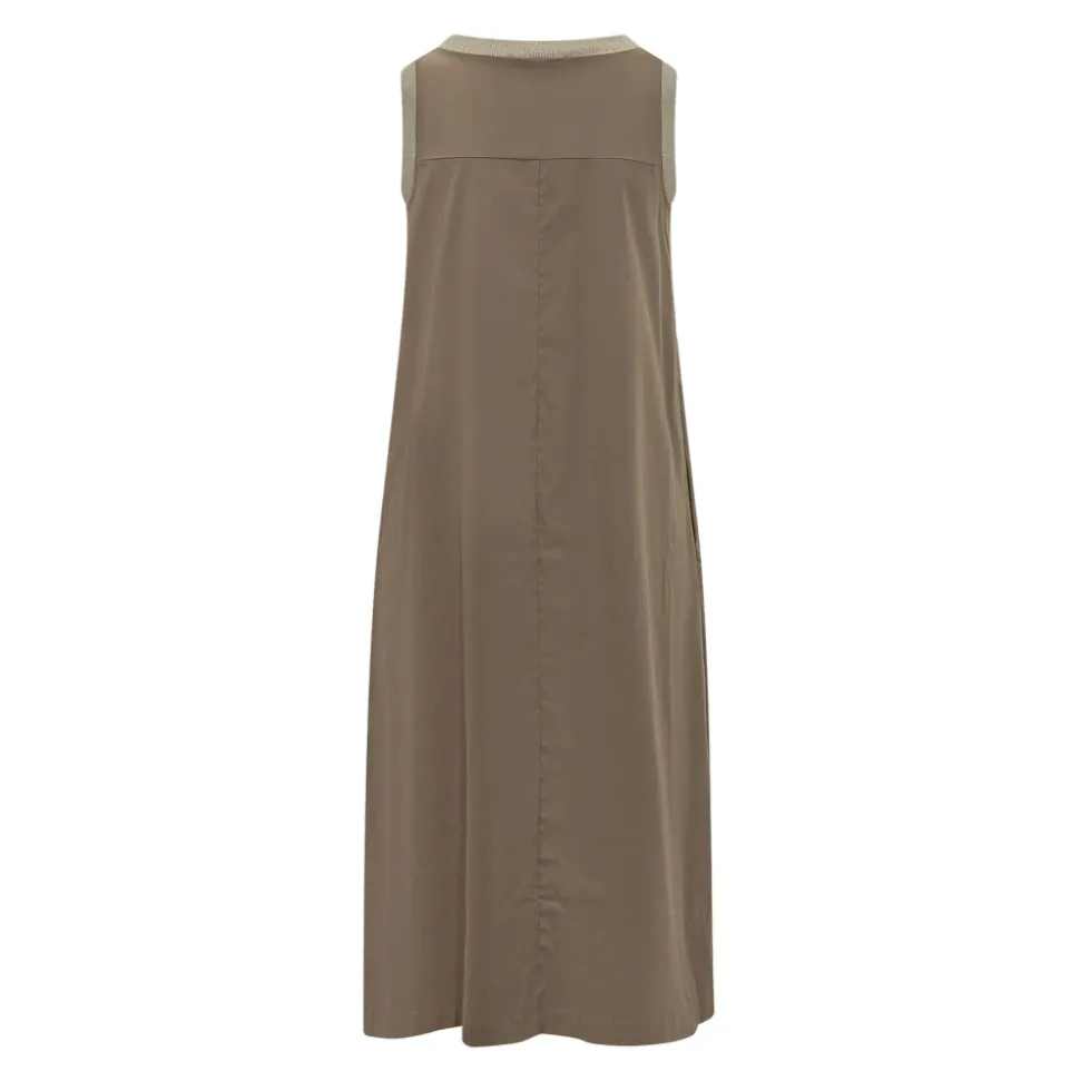 480 Robe