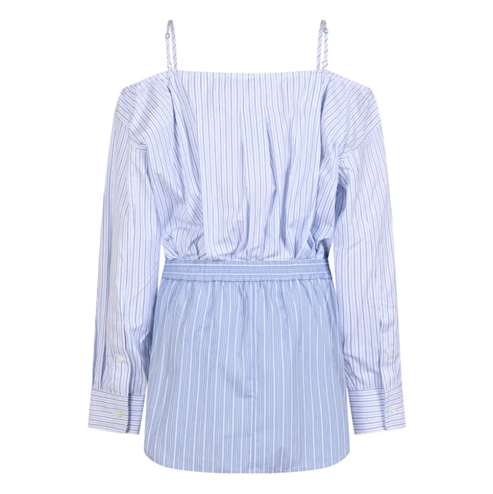 Robe décolletée avec ceinture boxer