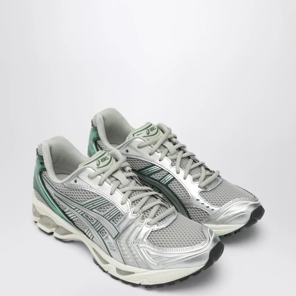 Running Shoes