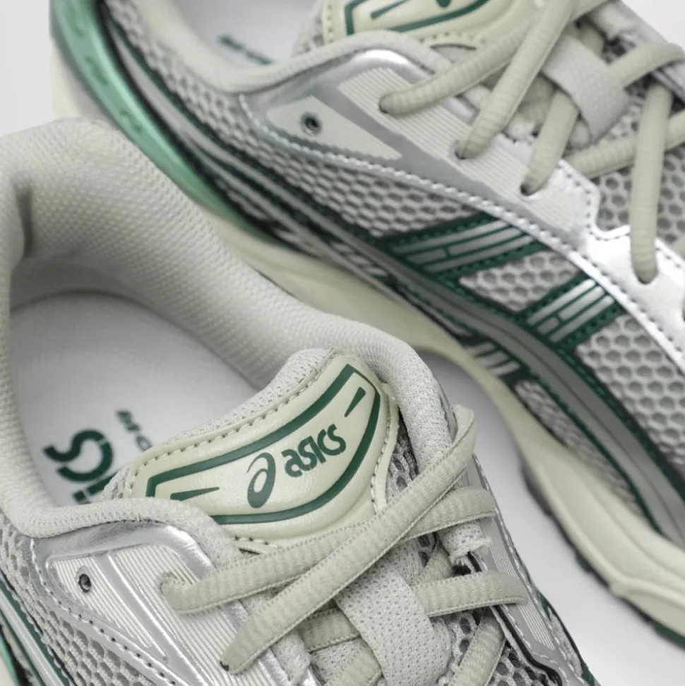Running Shoes