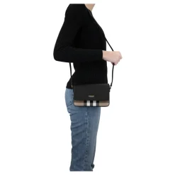 Sac bandoulière à bouton magnétique