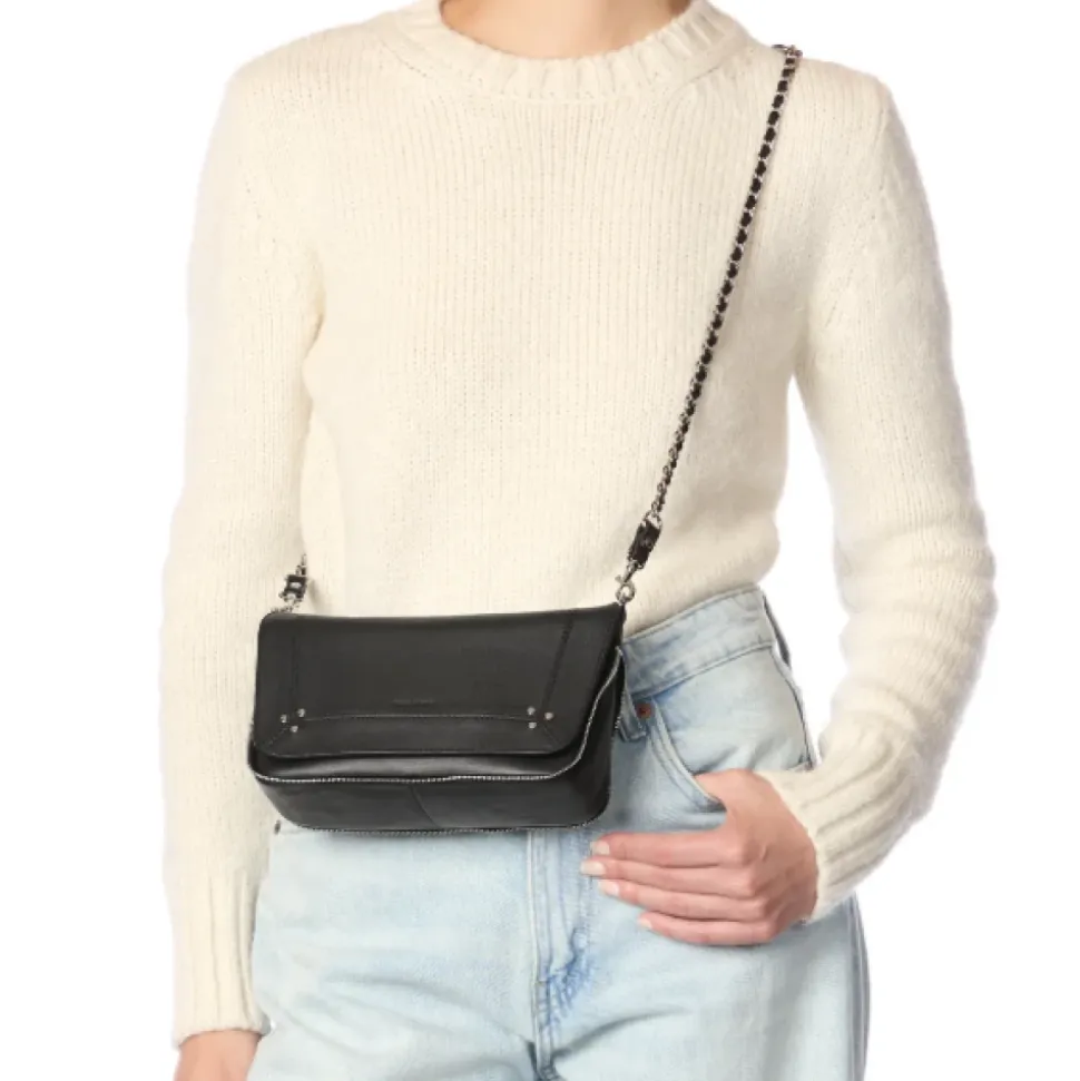 Sac bandoulière en cuir noir avec chaîne