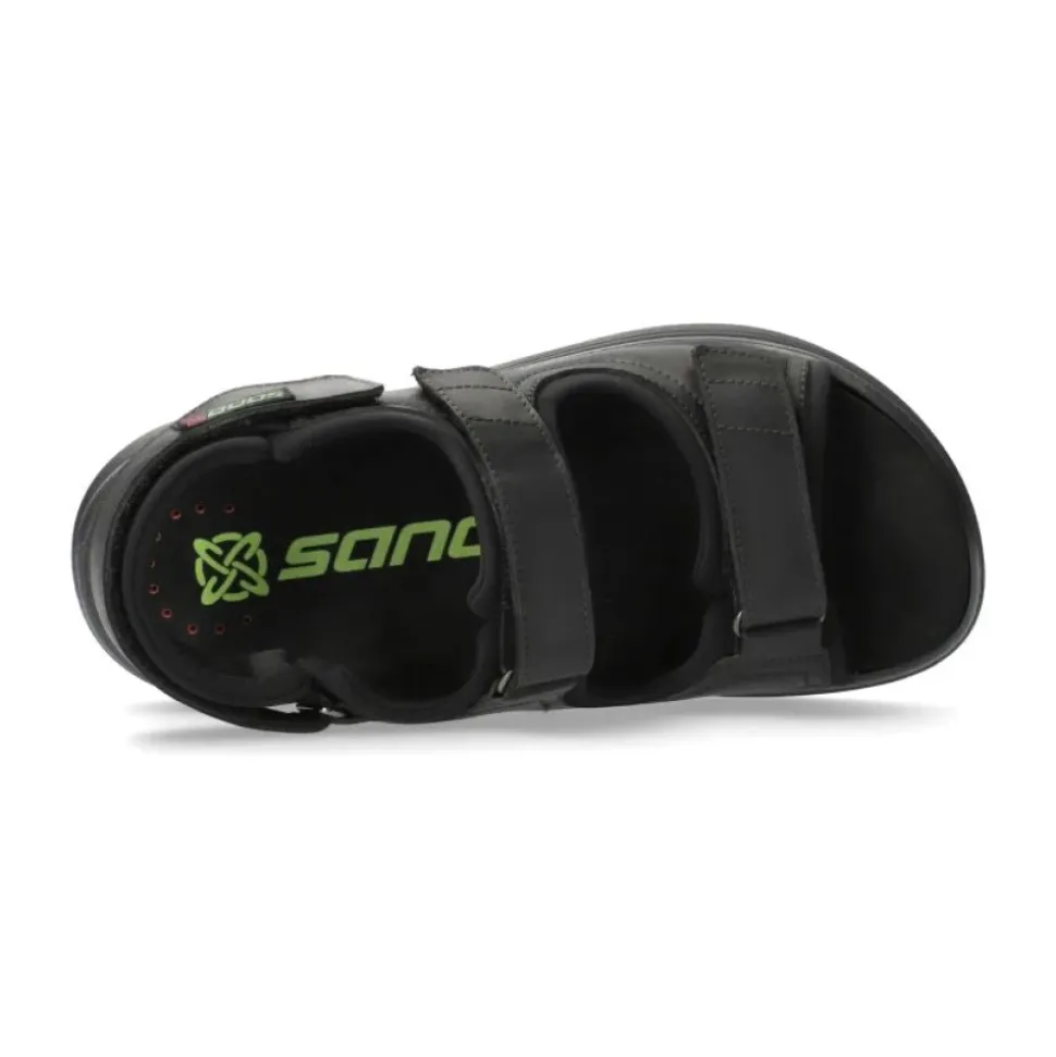 Sandale roulante pour homme sportif