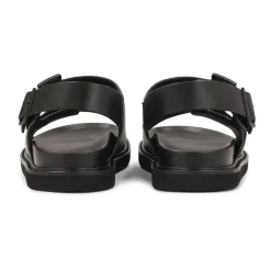 Sandales en cuir avec boucle métallique