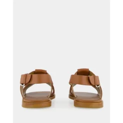 Sandales en Cuir Cuoio avec Détail Métallique