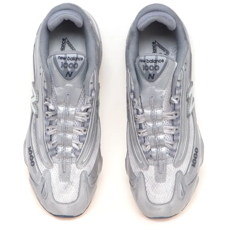 1000 Sneaker