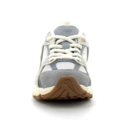 530 Sneaker