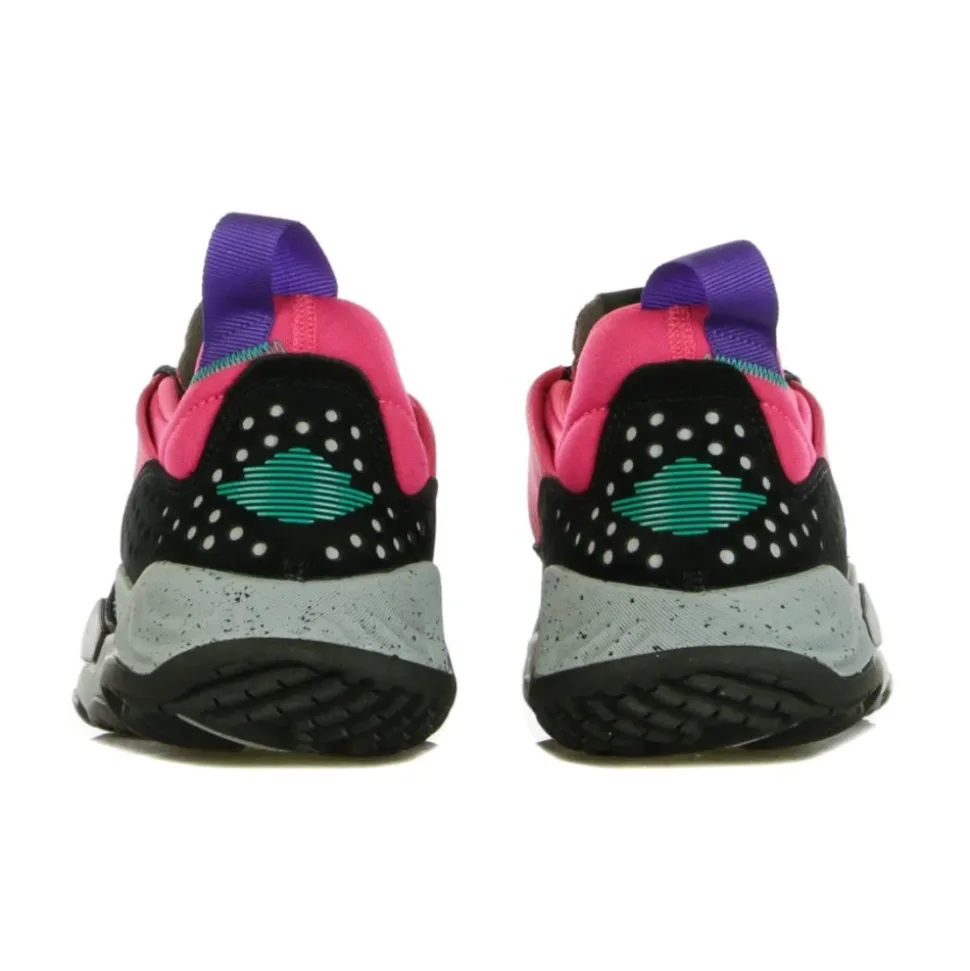 Sneaker montante