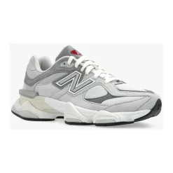 9060 Sneakers