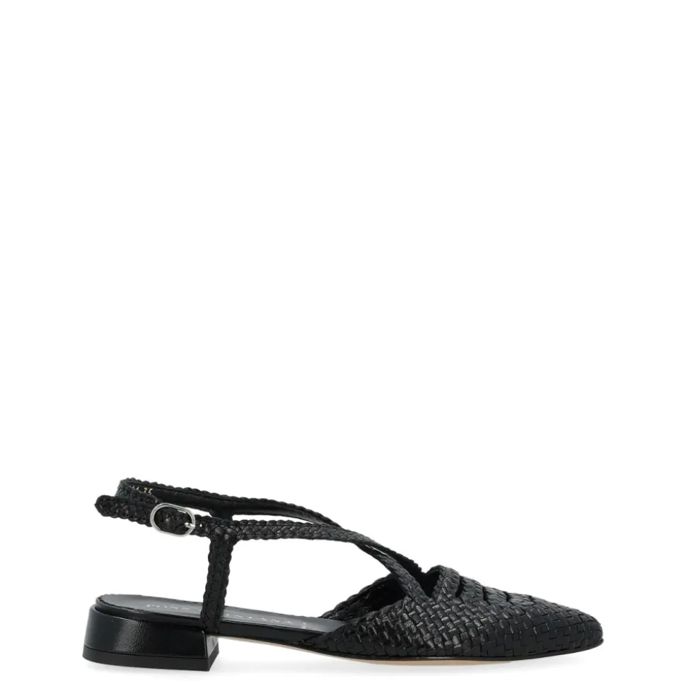 Sonia Sandal