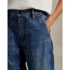 Straight Jeans