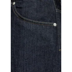 Straight Jeans