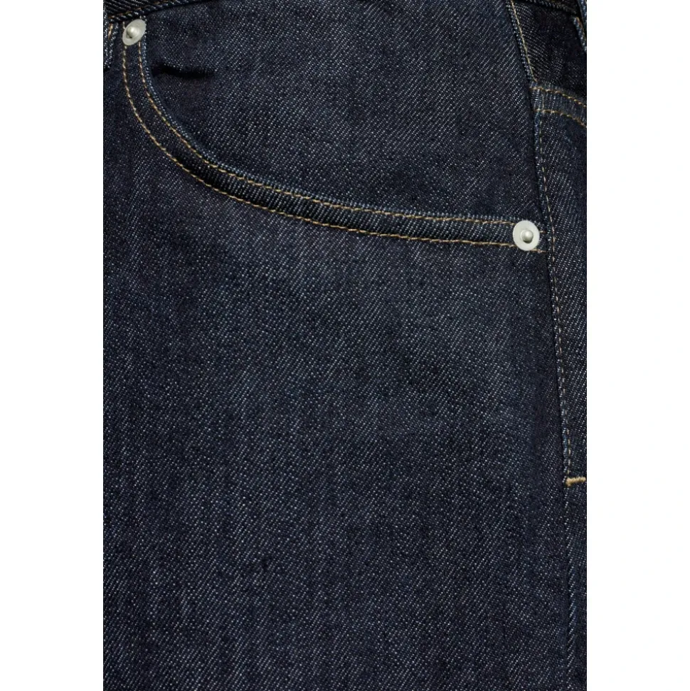 Straight Jeans