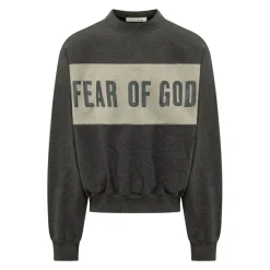 Sweatshirt Court