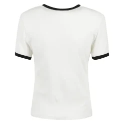 T-shirt contrastant