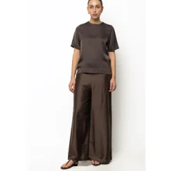 T-shirt en satin à col rond
