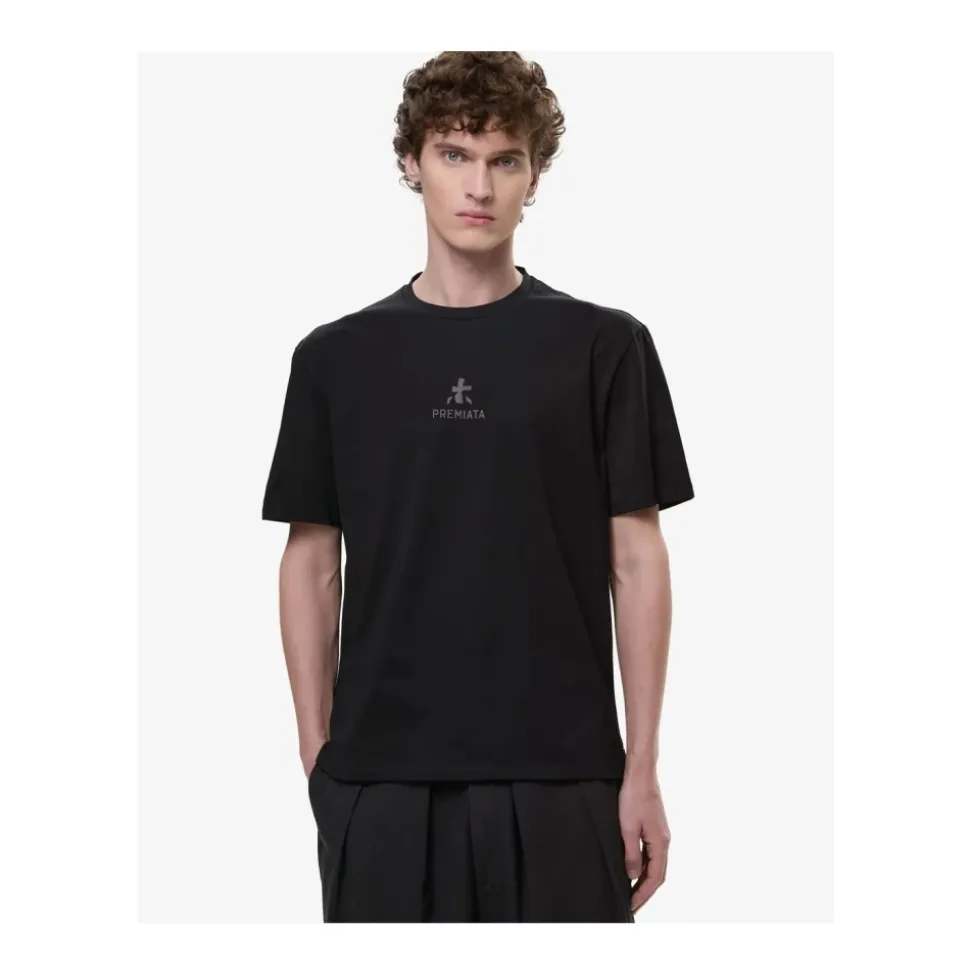 T-shirt noir avec logo central