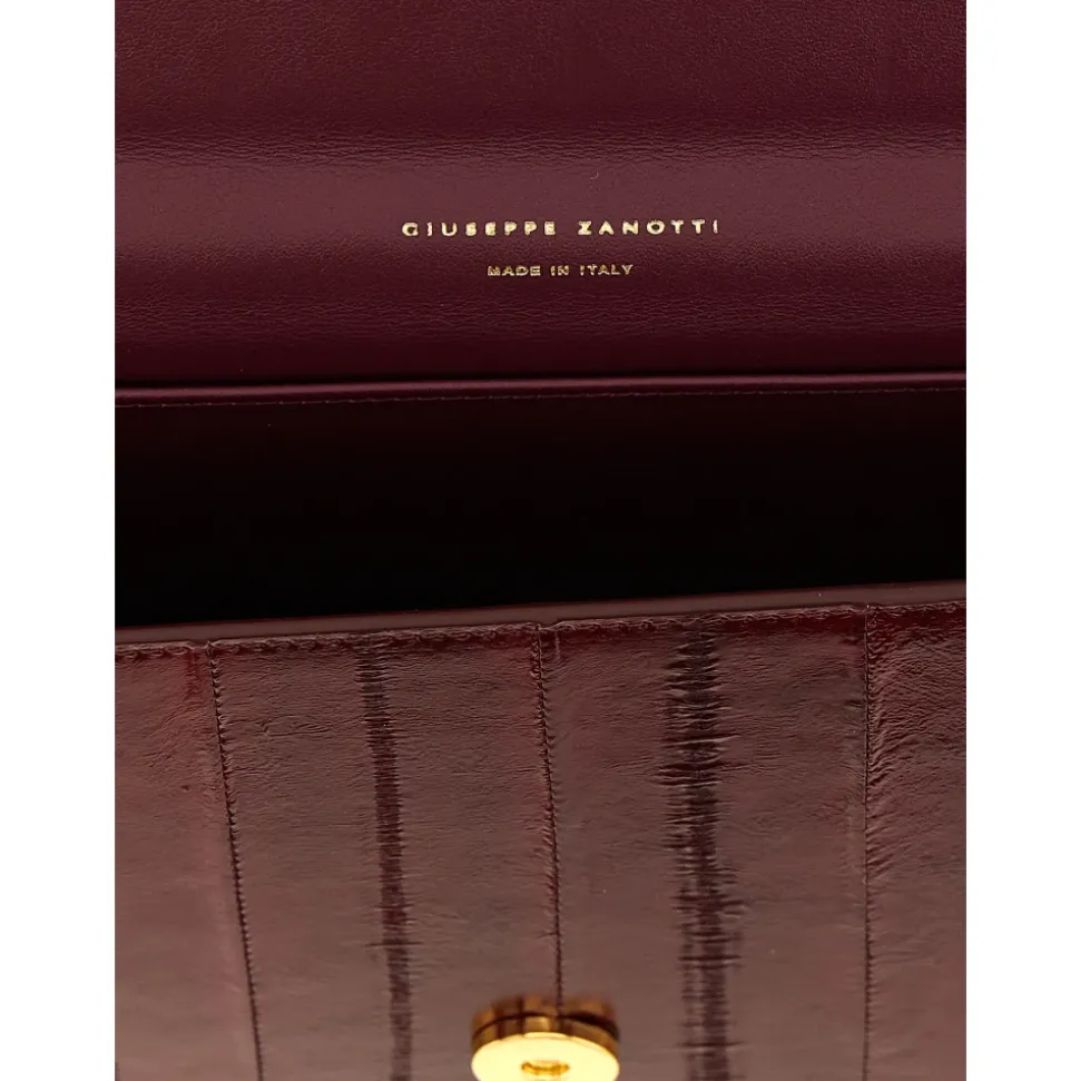 Tuxedo Clutch