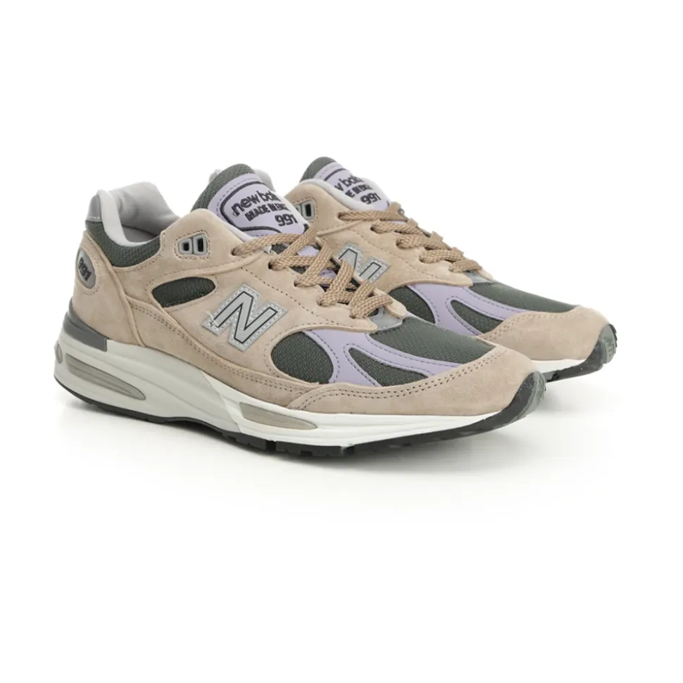 991 V2 Sneakers