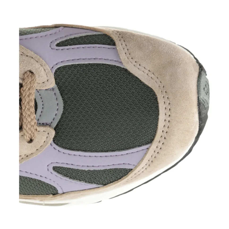 991 V2 Sneakers