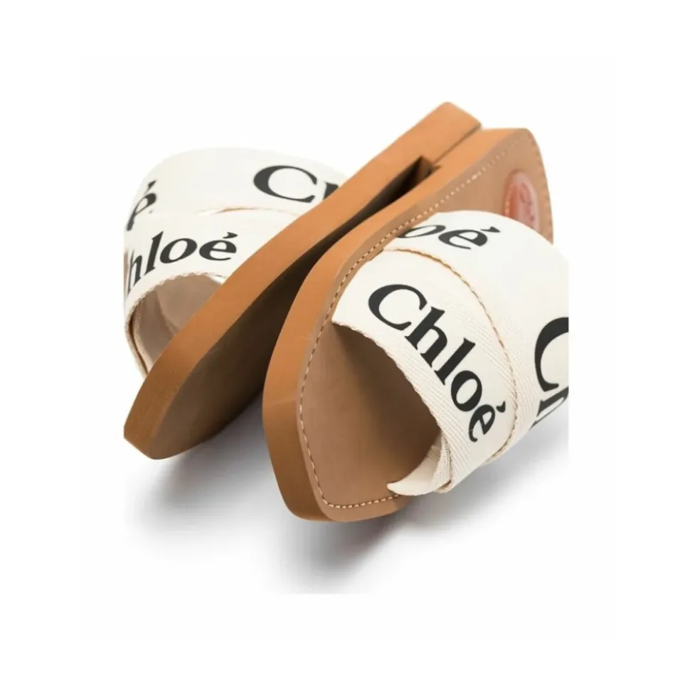 Woody Flat Mules