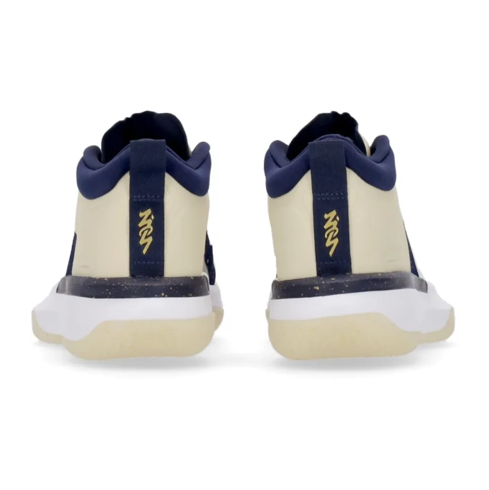 Zion 1 Basketball Shoe