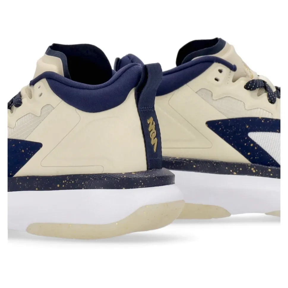 Zion 1 Basketball Shoe